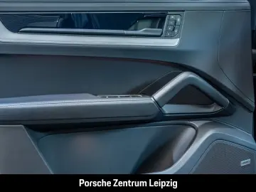 Cayenne SportDesign HeadUp HD-Matrix AHK Bose 18