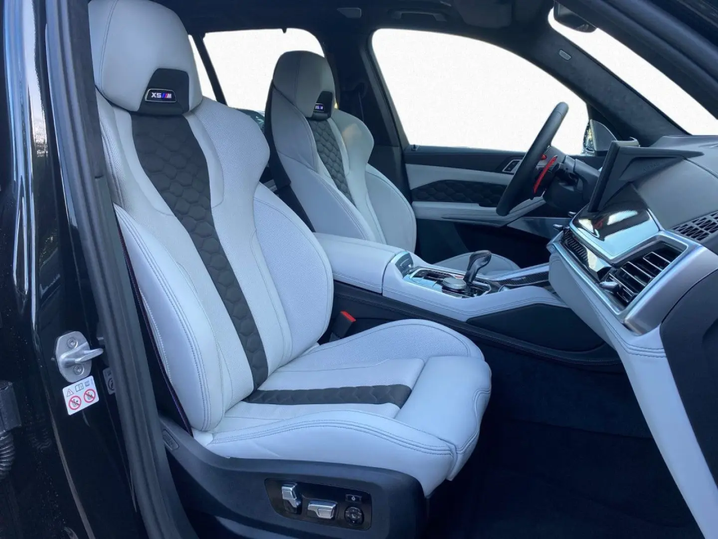 BMW X5 M DA/PA-Prof,B&W,Massage,SoftClose,Sky,AHK,22