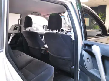 Toyota Land Cruiser 150 d-4d AT  4x4  TVA deductibil