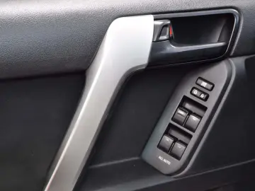 Toyota Land Cruiser 150 d-4d AT  4x4  TVA deductibil