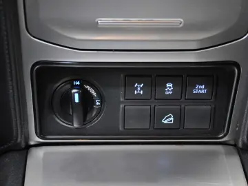 Toyota Land Cruiser 150 d-4d AT  4x4  TVA deductibil