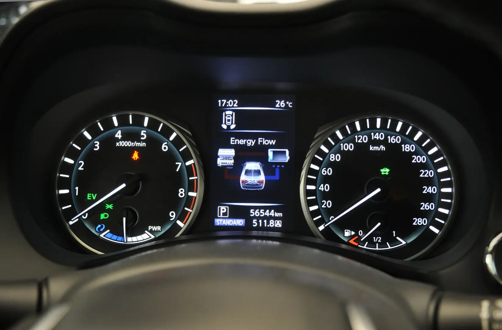 INFINITI Q50 HYBRID AWD V6 3.5L V6 364 CP