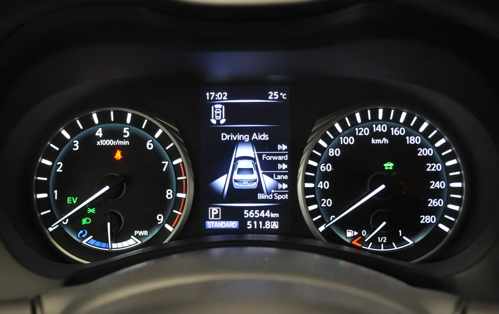 INFINITI Q50 HYBRID AWD V6 3.5L V6 364 CP