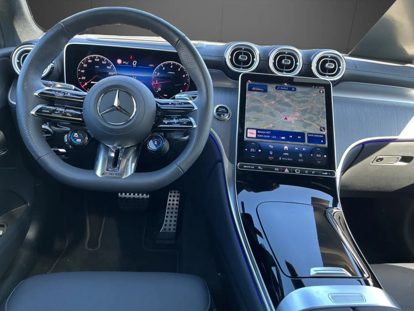 GLC 43 AMG 4M+NIGHT+PANO+AHK+FAHRASSI+HUD+DIGITA