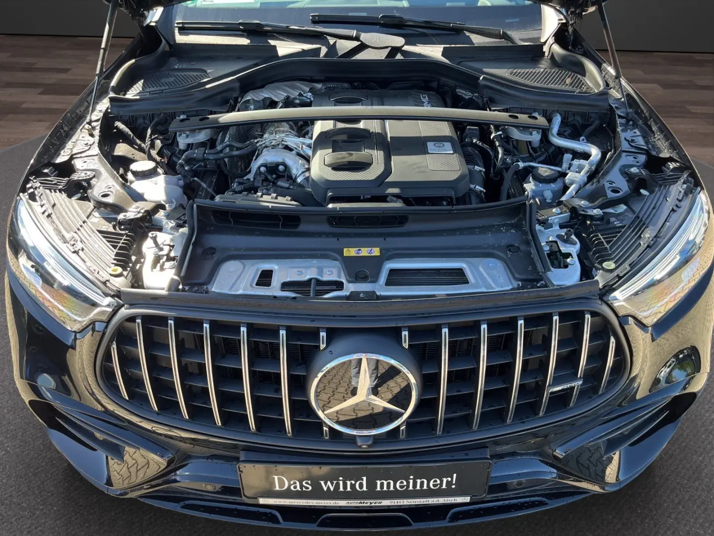 GLC 43 AMG 4M+NIGHT+PANO+AHK+FAHRASSI+HUD+DIGITA