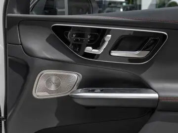 GLC 43 AMG 4M Digital/Pano/Burm3D/HUD/Night/21''