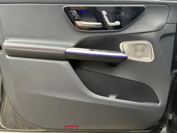 AMG GLC 43 4M Distr Pano 360° HUD AHK Burm.3D