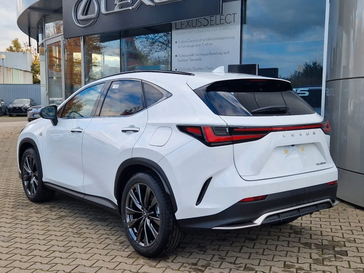 NX 350H F SPORT AWD Panoramadach / AhZv
