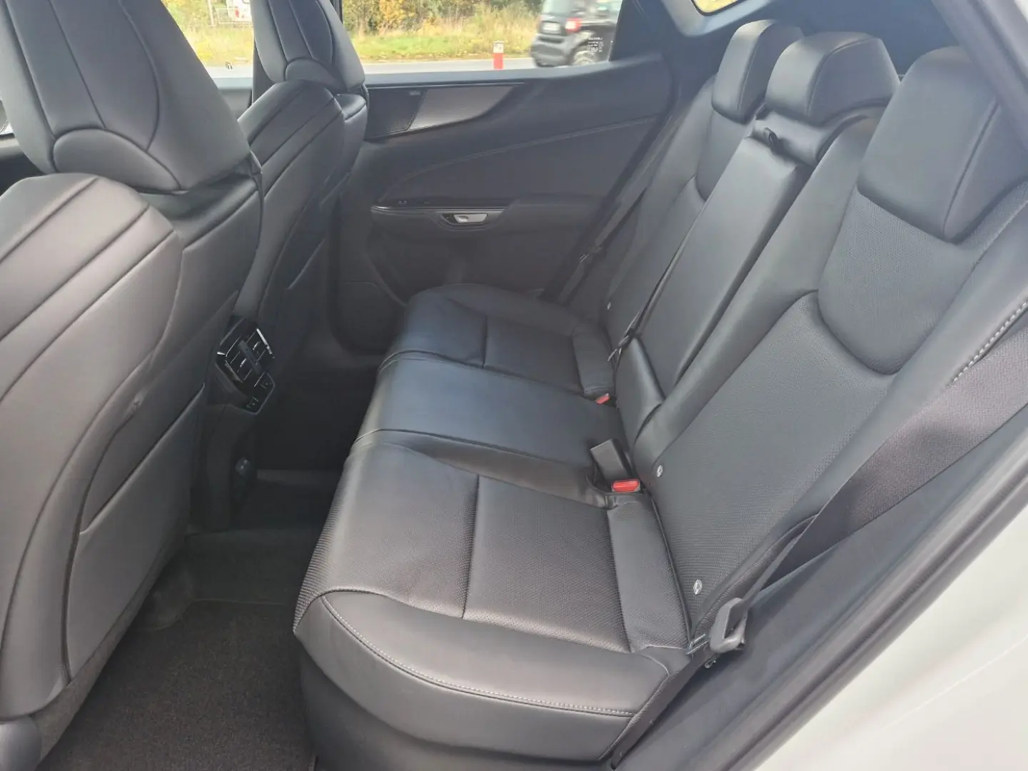 NX 350H F SPORT AWD Panoramadach / AhZv