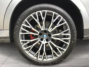 X6 xDrive30d M Sport Paket Pro-Iconic Glow-M Spo