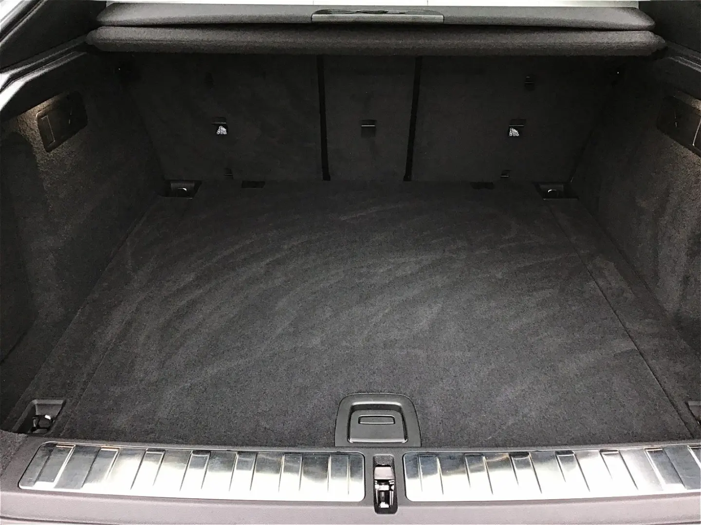 X6 xDrive30d M Sport Paket Pro-Iconic Glow-M Spo