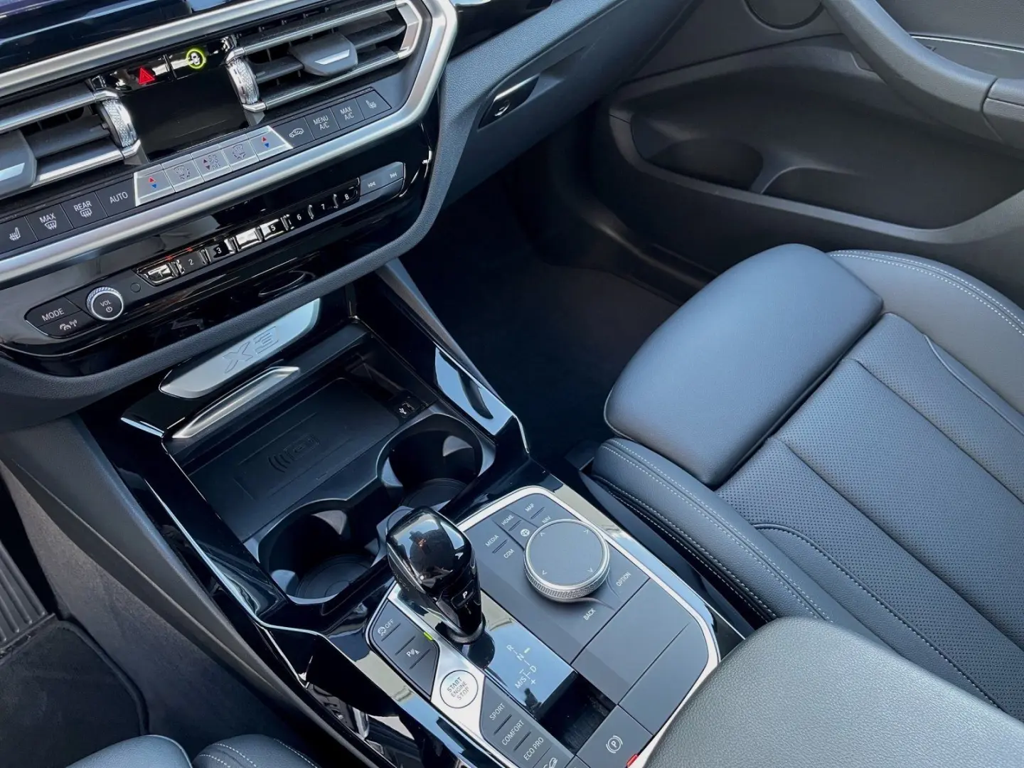X3 xDrive20i LiveCockpit/Parking/Kamera/AHK/HiFi