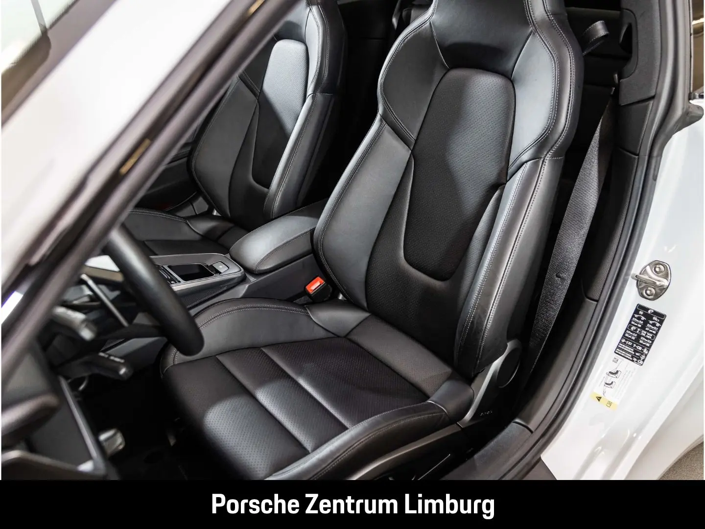 992 911 Carrera Lederlenkradheizung BOSE LED