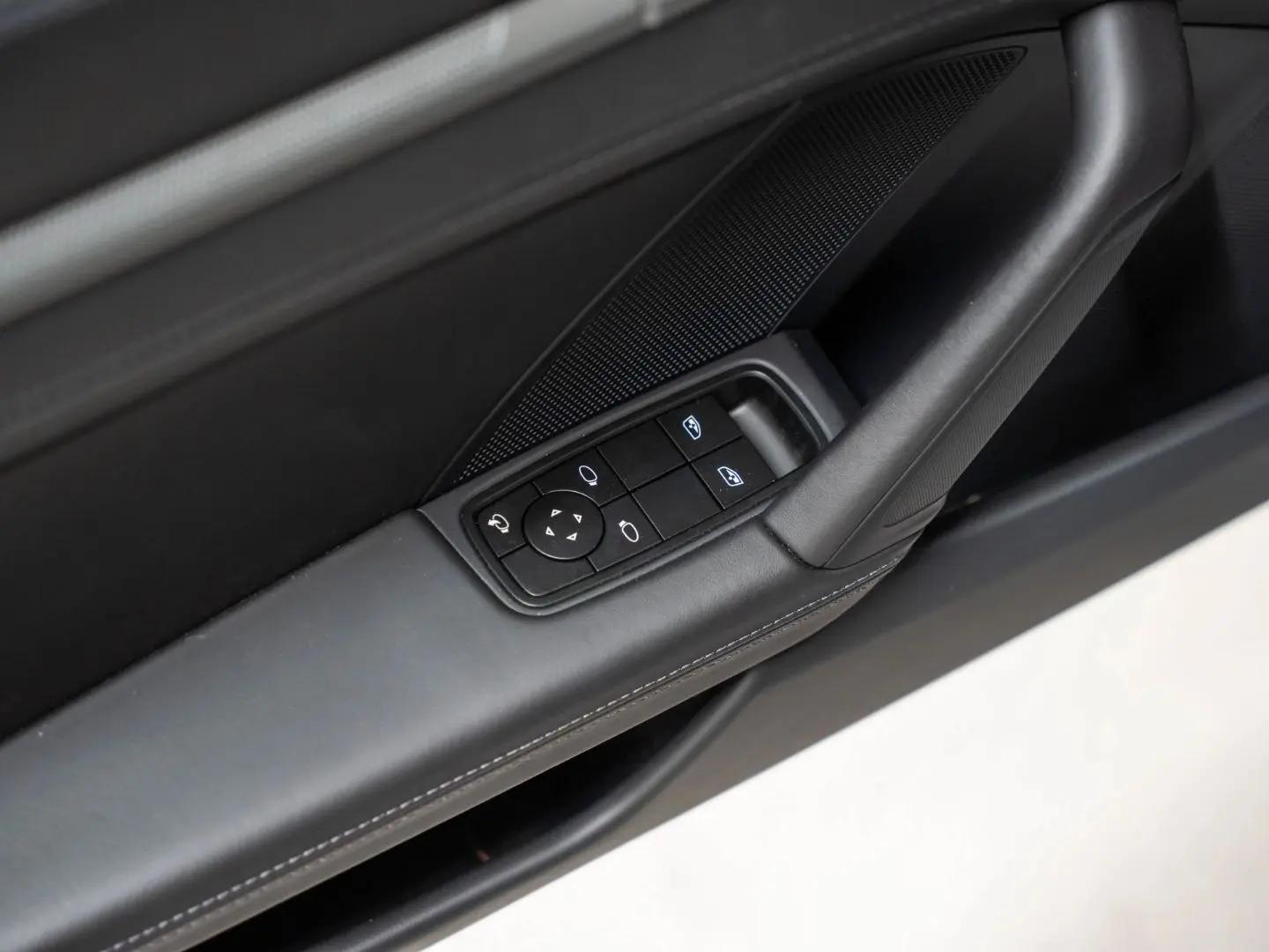 992 Carrera BOSE Sportabgasanlage Surround View