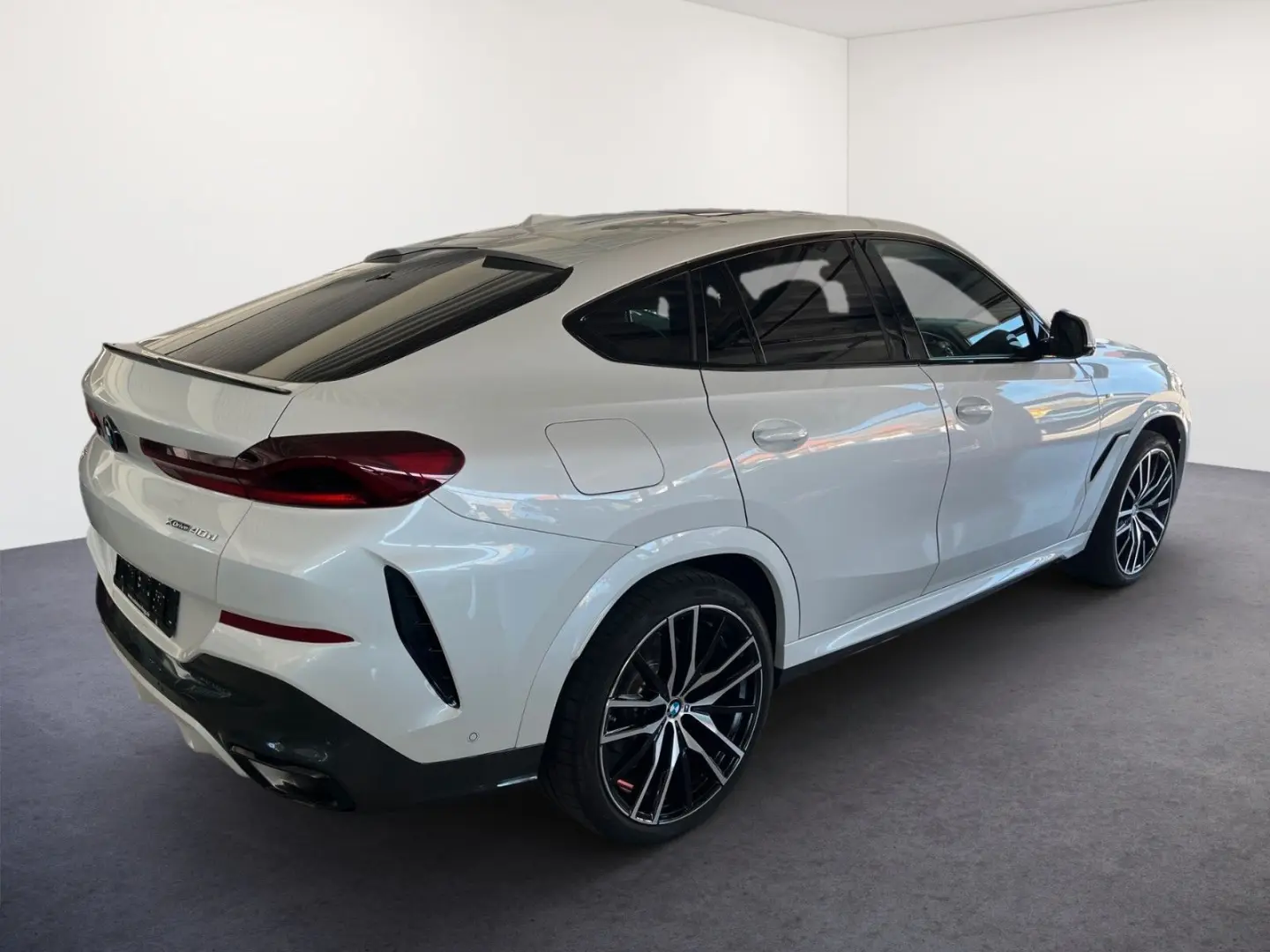X6 xDrive 40d M SPORT/LED/AHK/PANO-DA/H&K