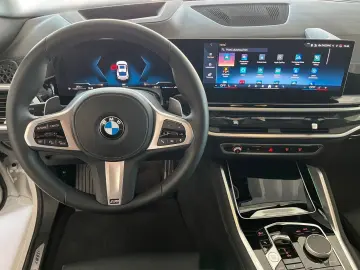 X6 xDrive 40d M SPORT/LED/AHK/PANO-DA/H&K
