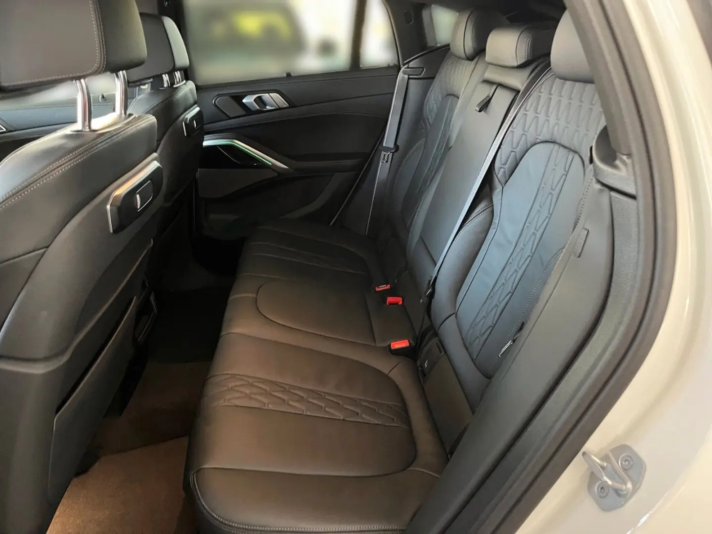 X6 xDrive 40d M SPORT/LED/AHK/PANO-DA/H&K