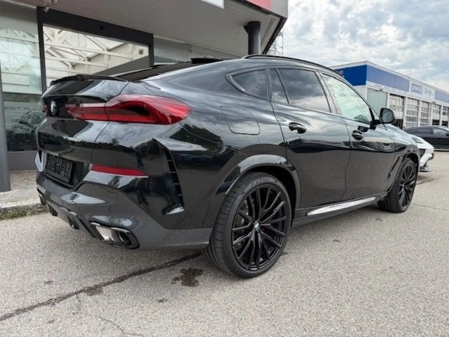 X6 xDrive30d/Full-Assistant/Pano/Iconic/AHK/22