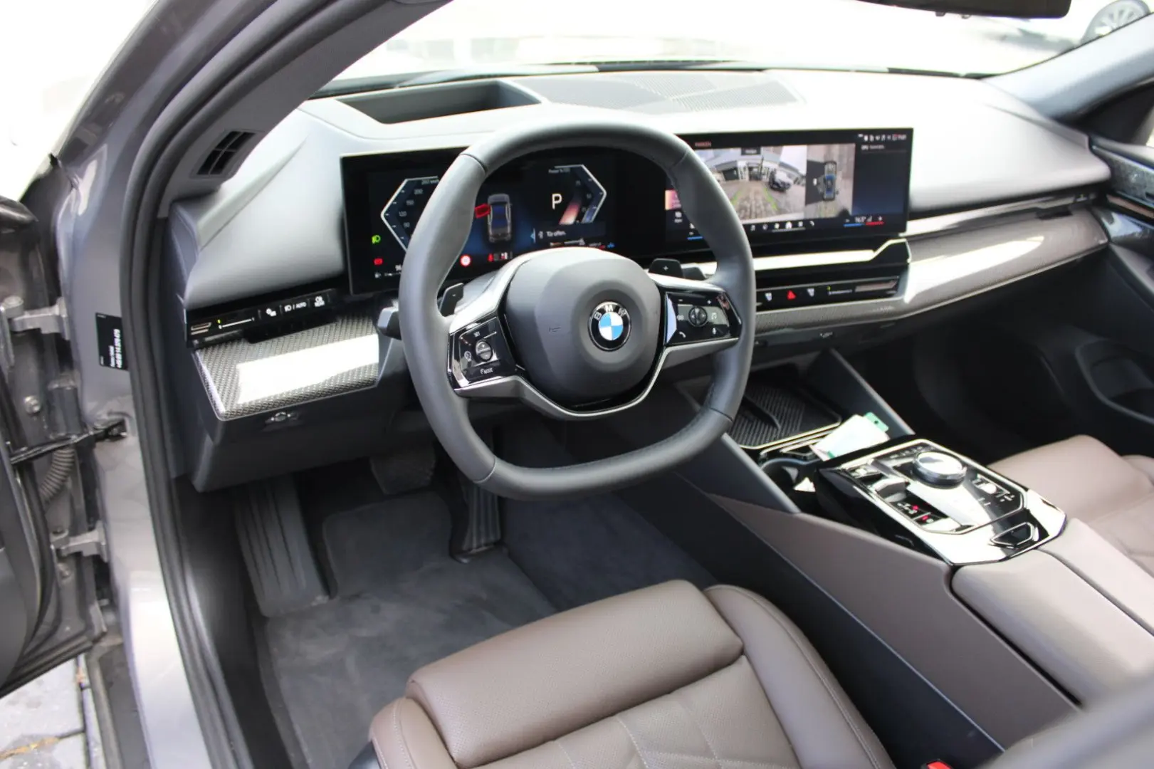 520d xDrive*STANDHEIZUNG*360*PANO*Bowers&Wilkins