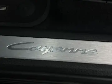 Cayenne E-Hybrid | Surround View | Panorama |