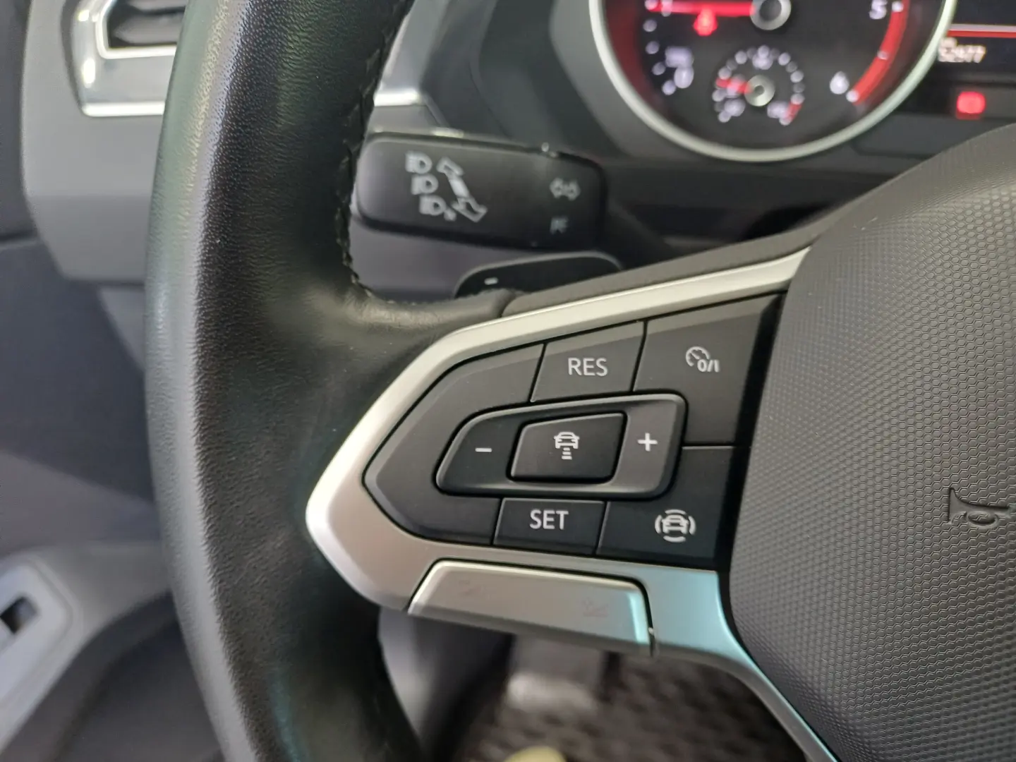 VW Tiguan Life 2.0 TDI SCR