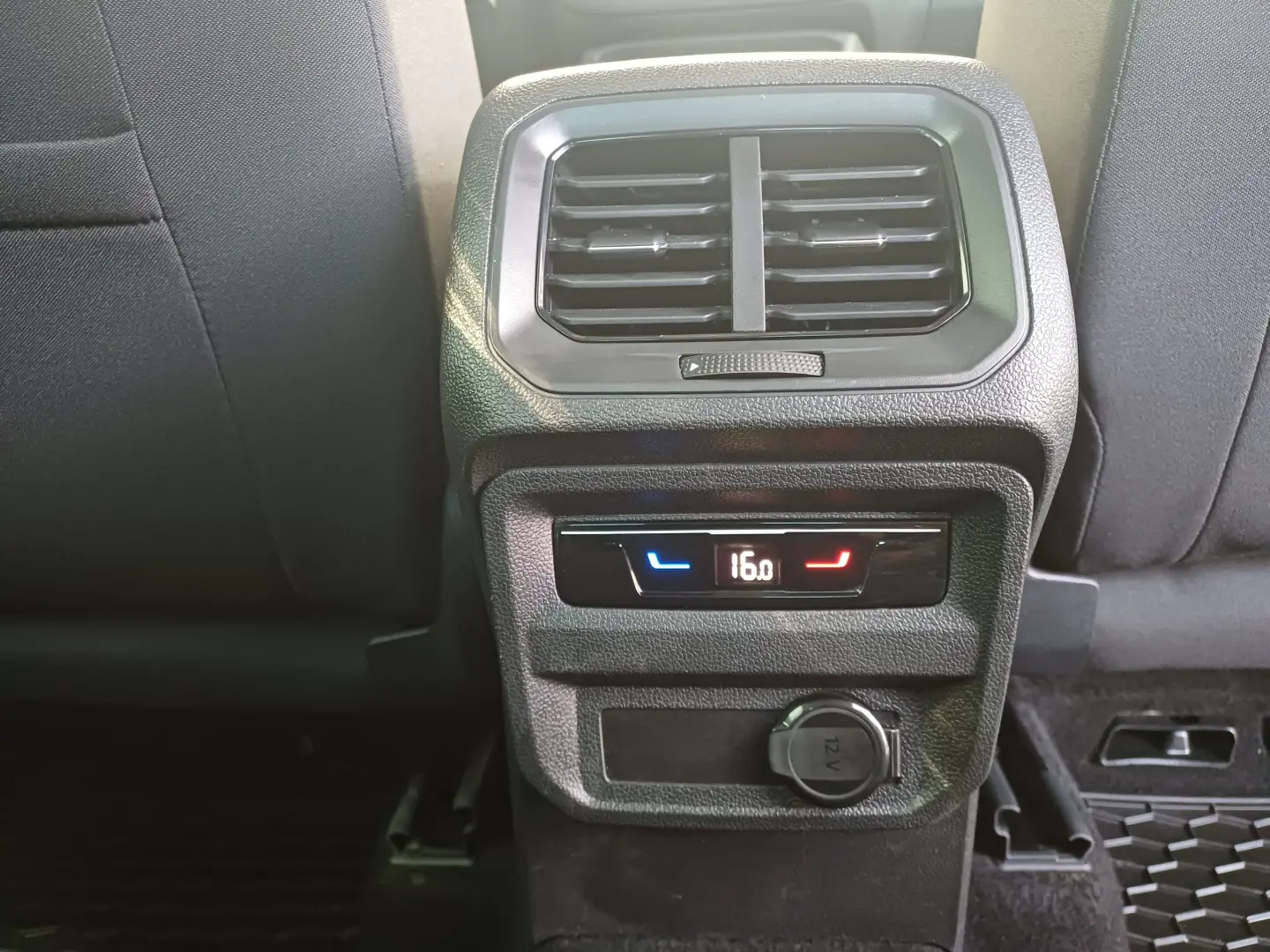 VW Tiguan Life 2.0 TDI SCR