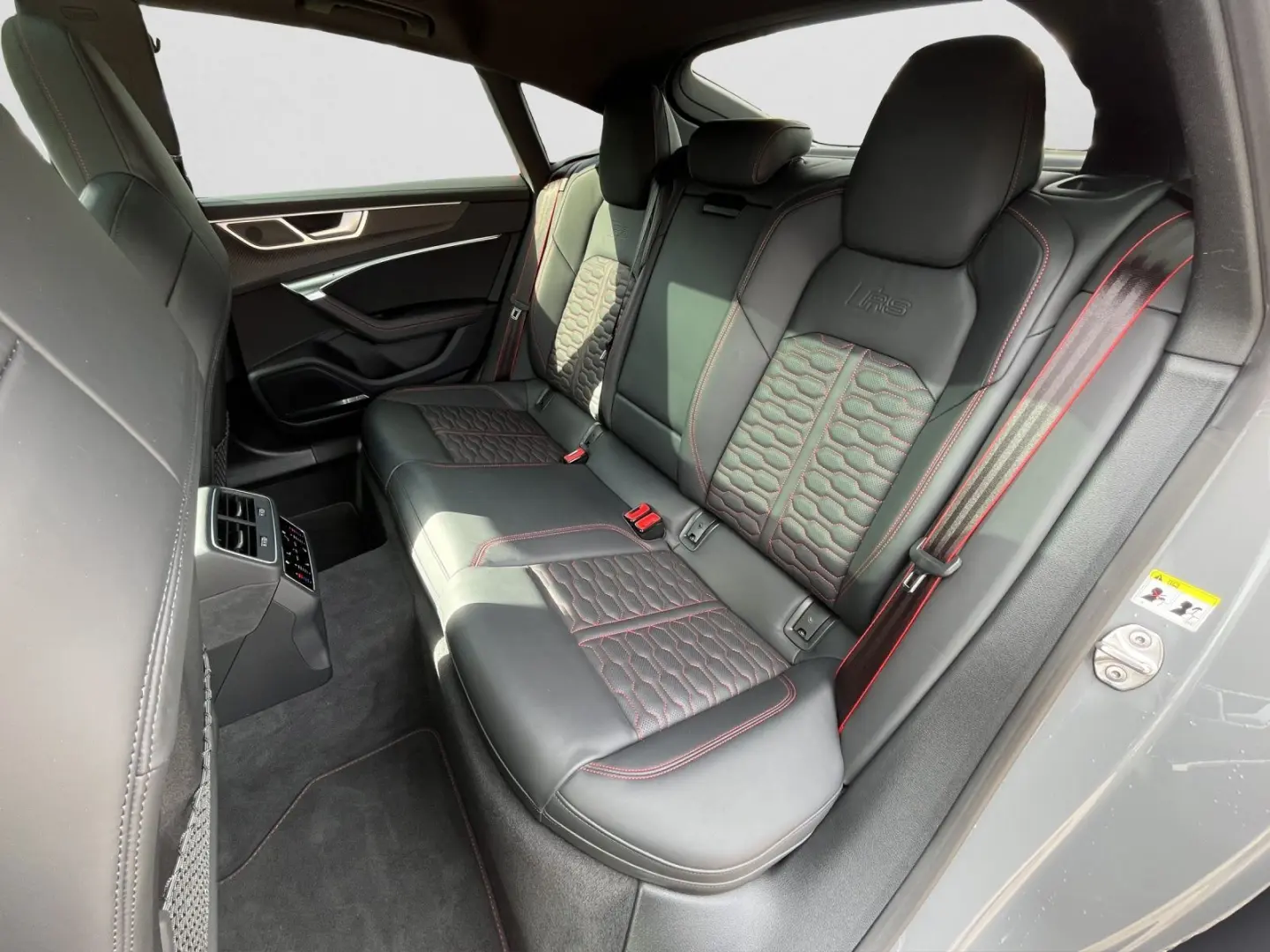 RS 7 Sportback 4.0 TFSI PANO MATRIX STD-HEIZUNG