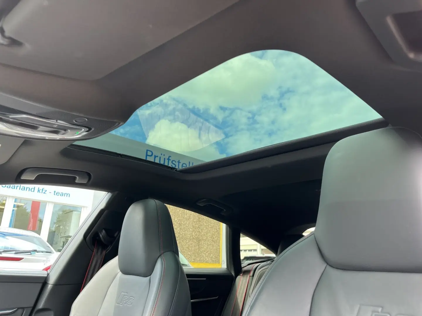 RS 7 Sportback 4.0 TFSI PANO MATRIX STD-HEIZUNG