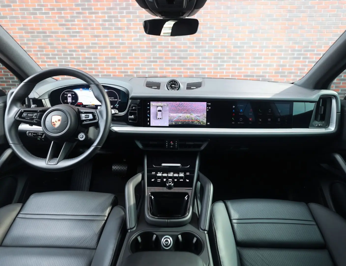 Cayenne E-Hybrid | Pas.Display - Pano - AHK
