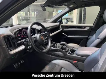 Cayenne E-Hybrid Pano*AHK* SH v+h*Massage*Inno*L