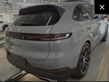Cayenne E-Hybrid*Luft*AHK*Pano*InnoDrive*BOSE*