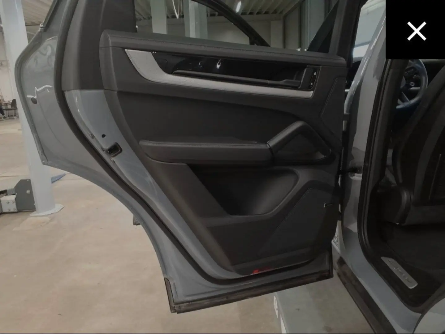 Cayenne E-Hybrid*Luft*AHK*Pano*InnoDrive*BOSE*