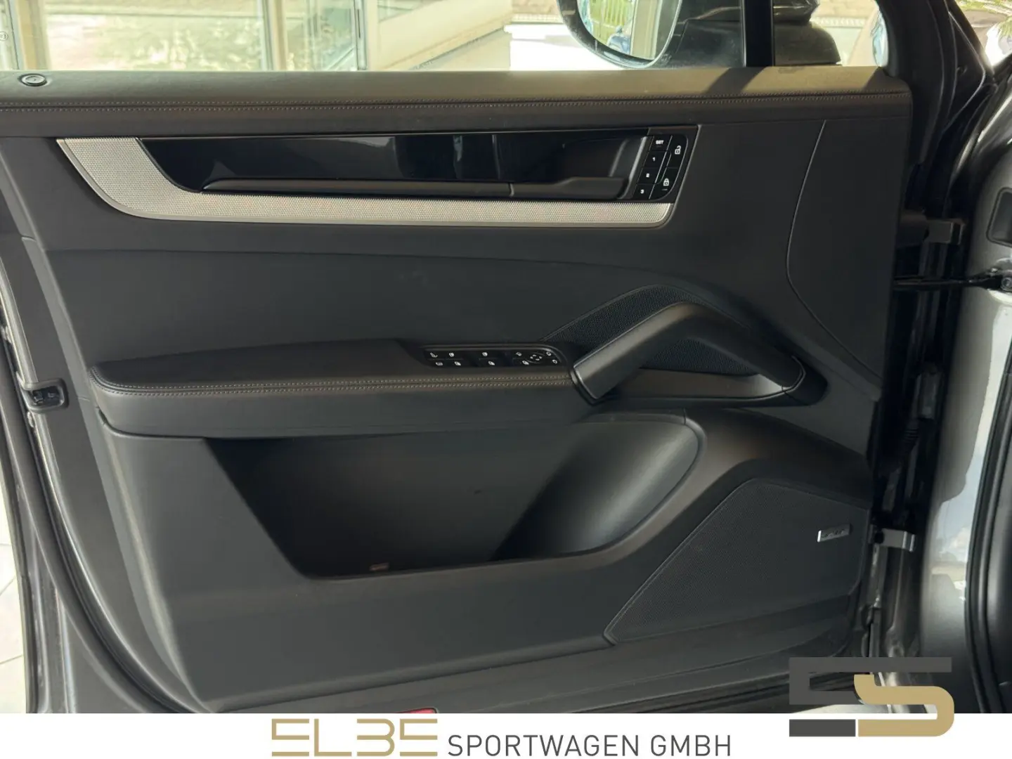 Cayenne E-Hybrid BOSE PANO HUD SOFT 360 MY25