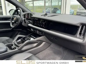 Cayenne E-Hybrid BOSE PANO HUD SOFT 360 MY25