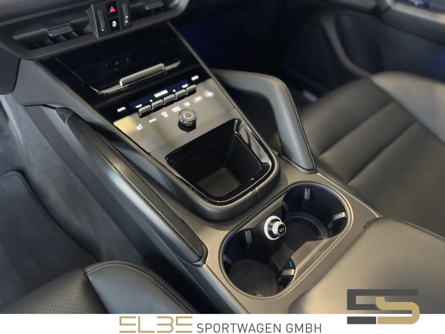 Cayenne E-Hybrid BOSE PANO HUD SOFT 360 MY25