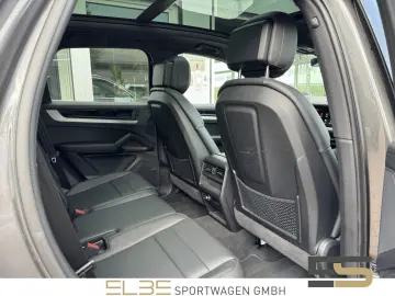 Cayenne E-Hybrid BOSE PANO HUD SOFT 360 MY25