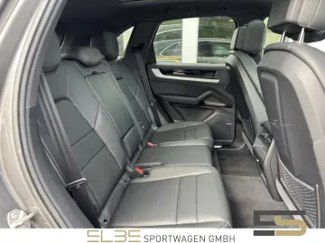 Cayenne E-Hybrid BOSE PANO HUD SOFT 360 MY25
