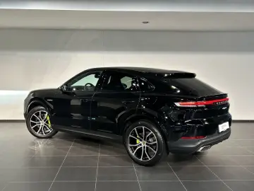 Cayenne E-Hybrid Coupe LED-Matrix InnoDrive BOSE