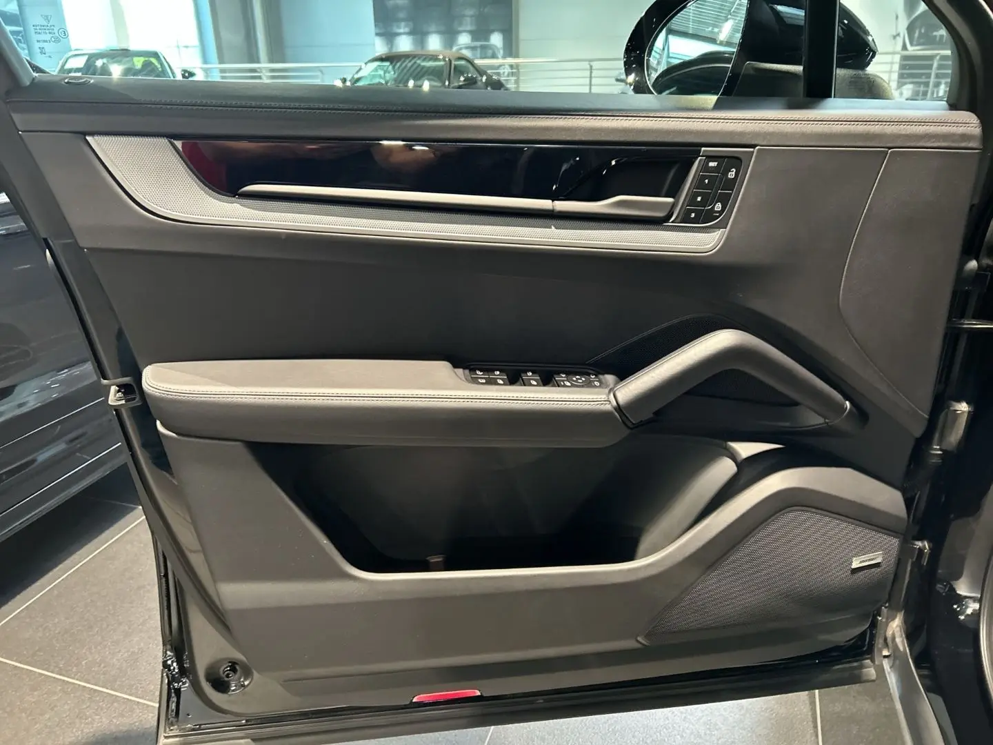 Cayenne E-Hybrid Coupe LED-Matrix InnoDrive BOSE