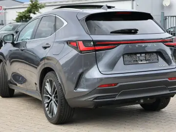 NX350h AWD Exec*Mark Levinson*Head Up*Matrix LED