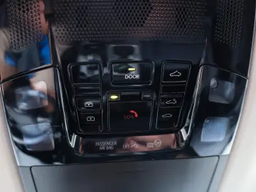 NX350h AWD Exec*Mark Levinson*Head Up*Matrix LED