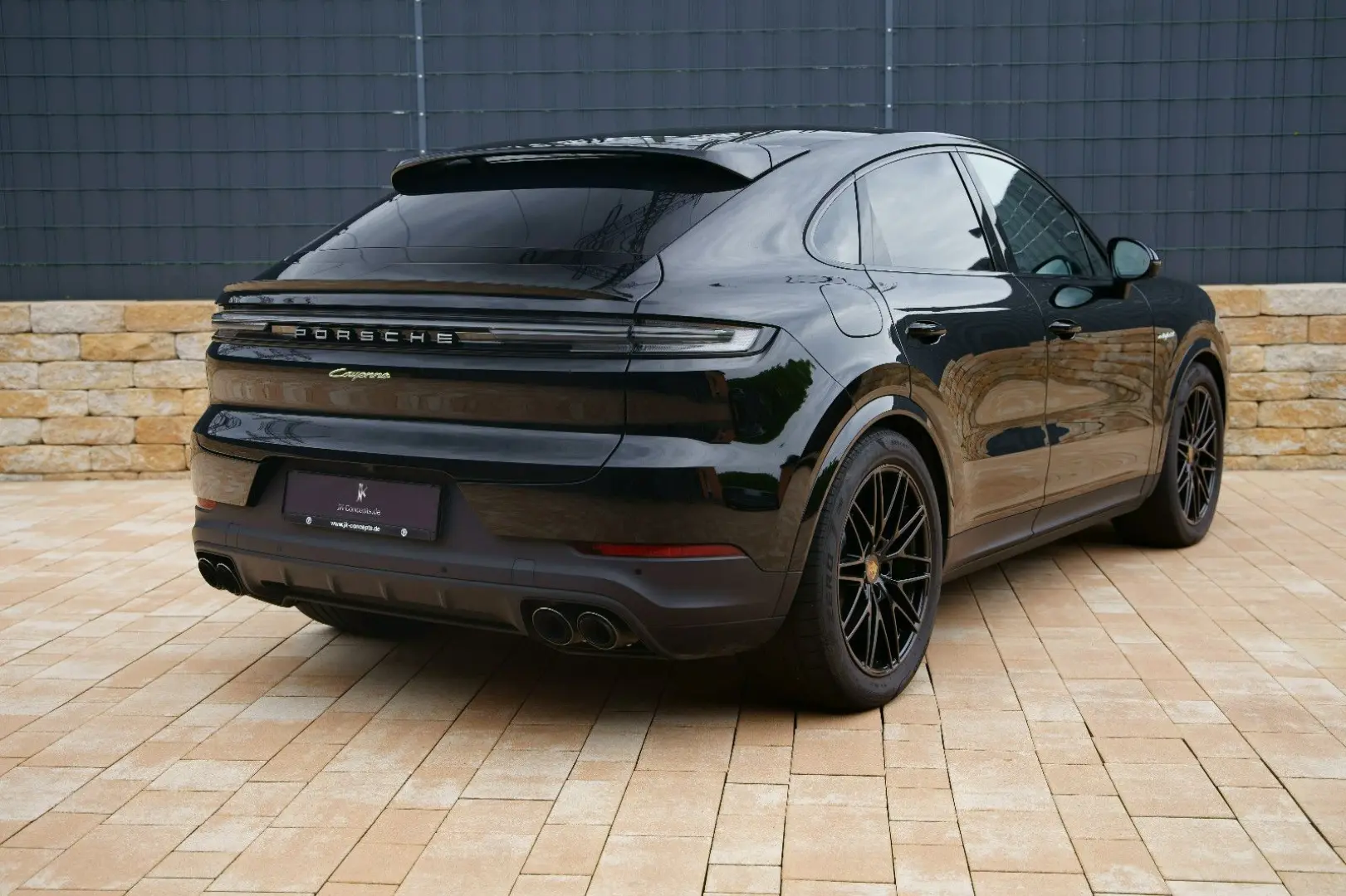 Cayenne Coupe E-Hybrid *BOSE*LUFT*AHK