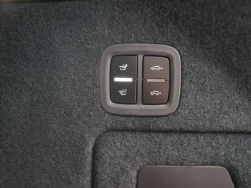 Cayenne Coupe E-Hybrid *BOSE*LUFT*AHK