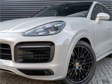 Cayenne EU6d GTS Coupe Matrix LED BOSE uvm.