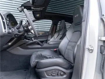 Cayenne EU6d GTS Coupe Matrix LED BOSE uvm.