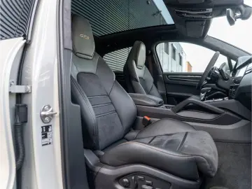 Cayenne EU6d GTS Coupe Matrix LED BOSE uvm.