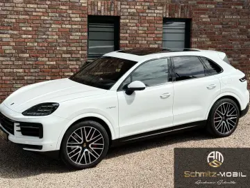Cayenne S E-Hyb SpAbg Matrix 22 Bose 18-Weg HUB