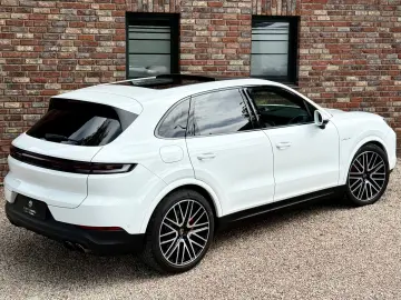 Cayenne S E-Hyb*SpAbg,Matrix,22,Bose,18-Weg,HUB*