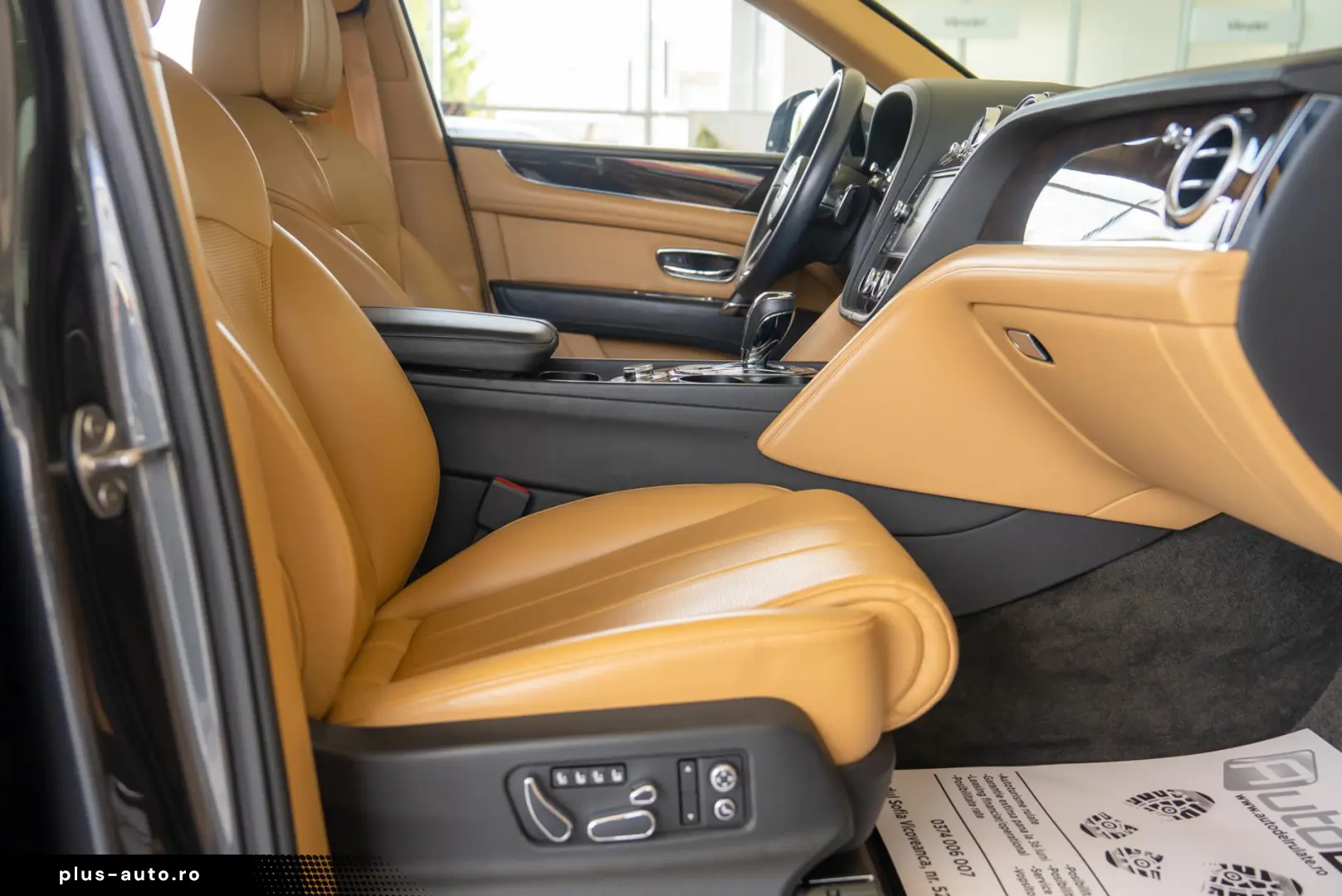 Bentley Bentayga V8 Centenary