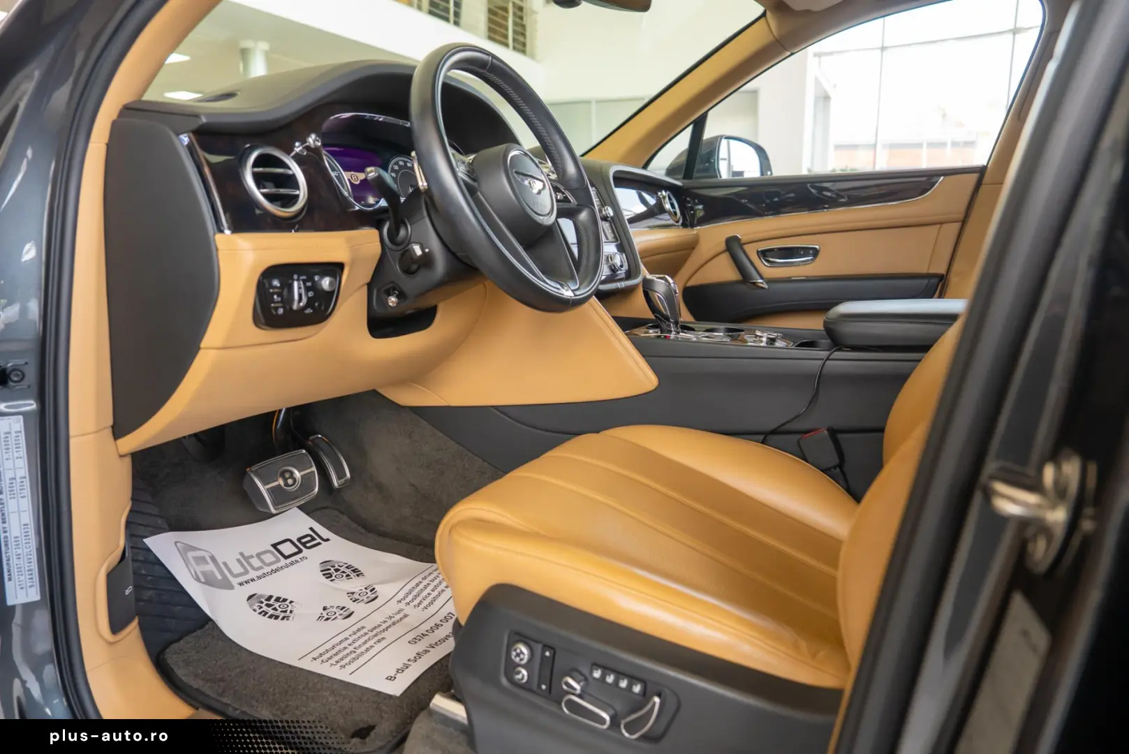 Bentley Bentayga V8 Centenary